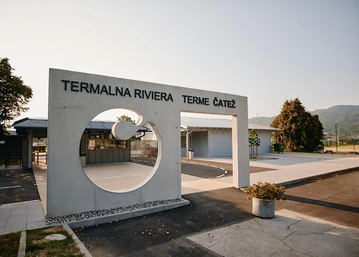 Luxe tent Glamping Terme Catez *